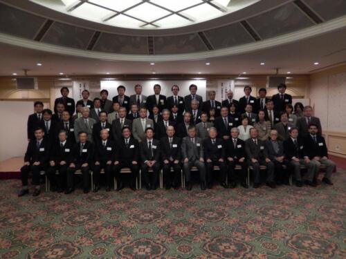 平成25年懇親忘年会集合写真